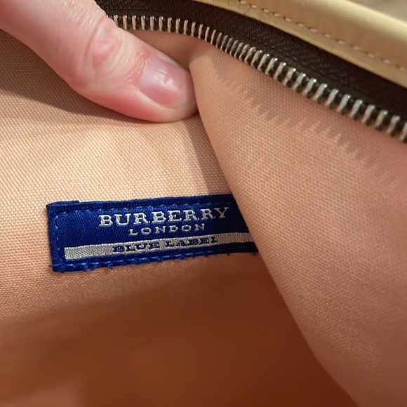 BURBERRY pink/red nova check shoulder bag - Picture 7 of 7